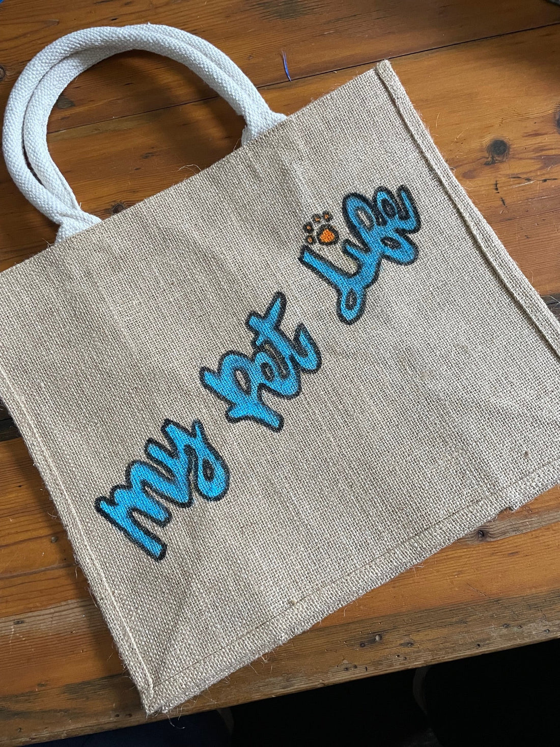 Why Jute Bags Are the Everyday Essential for Sustainable Pet Parents